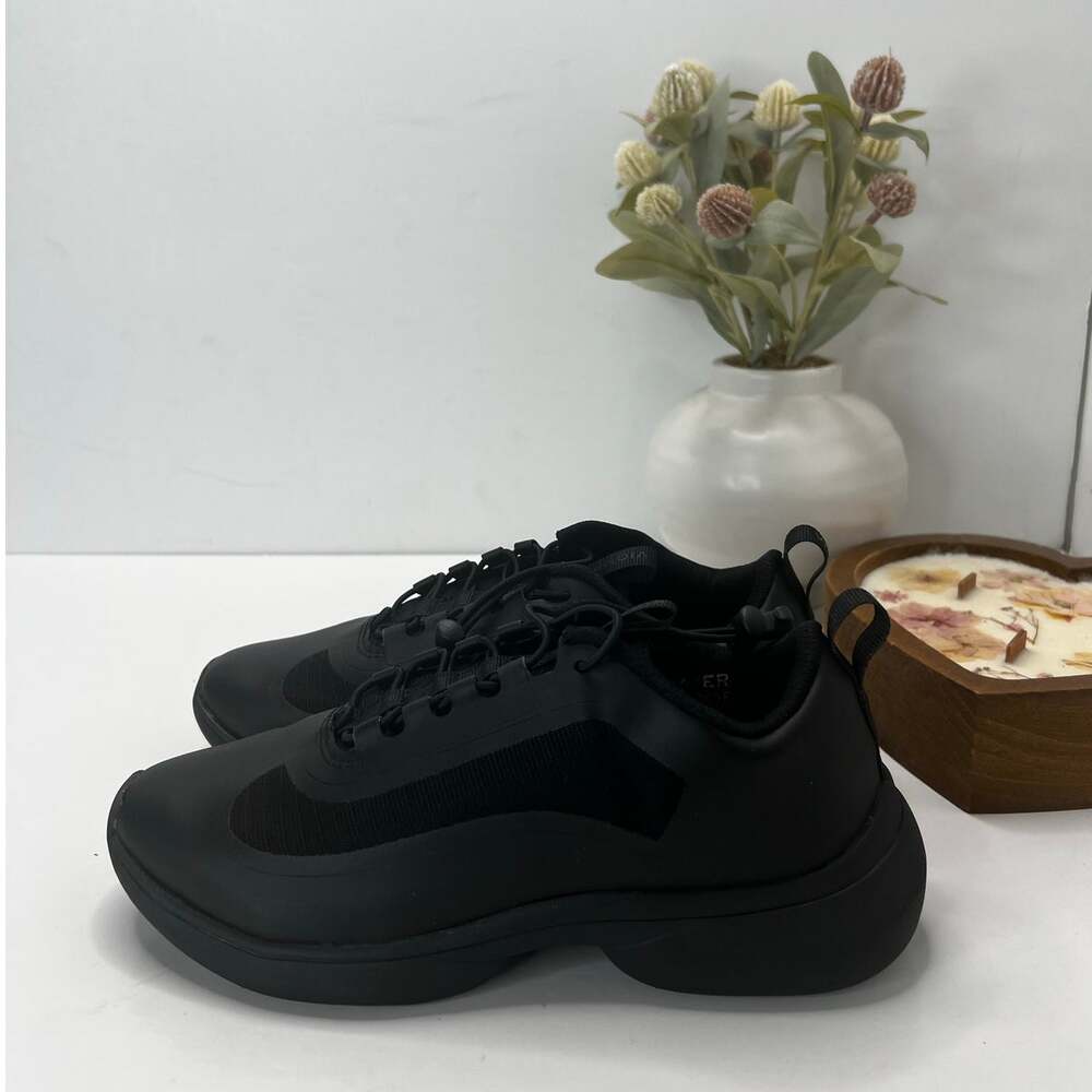 Vionic Guinn Lace Up Mesh Waterproof Sneaker Black Women's 5 Medium NWOB